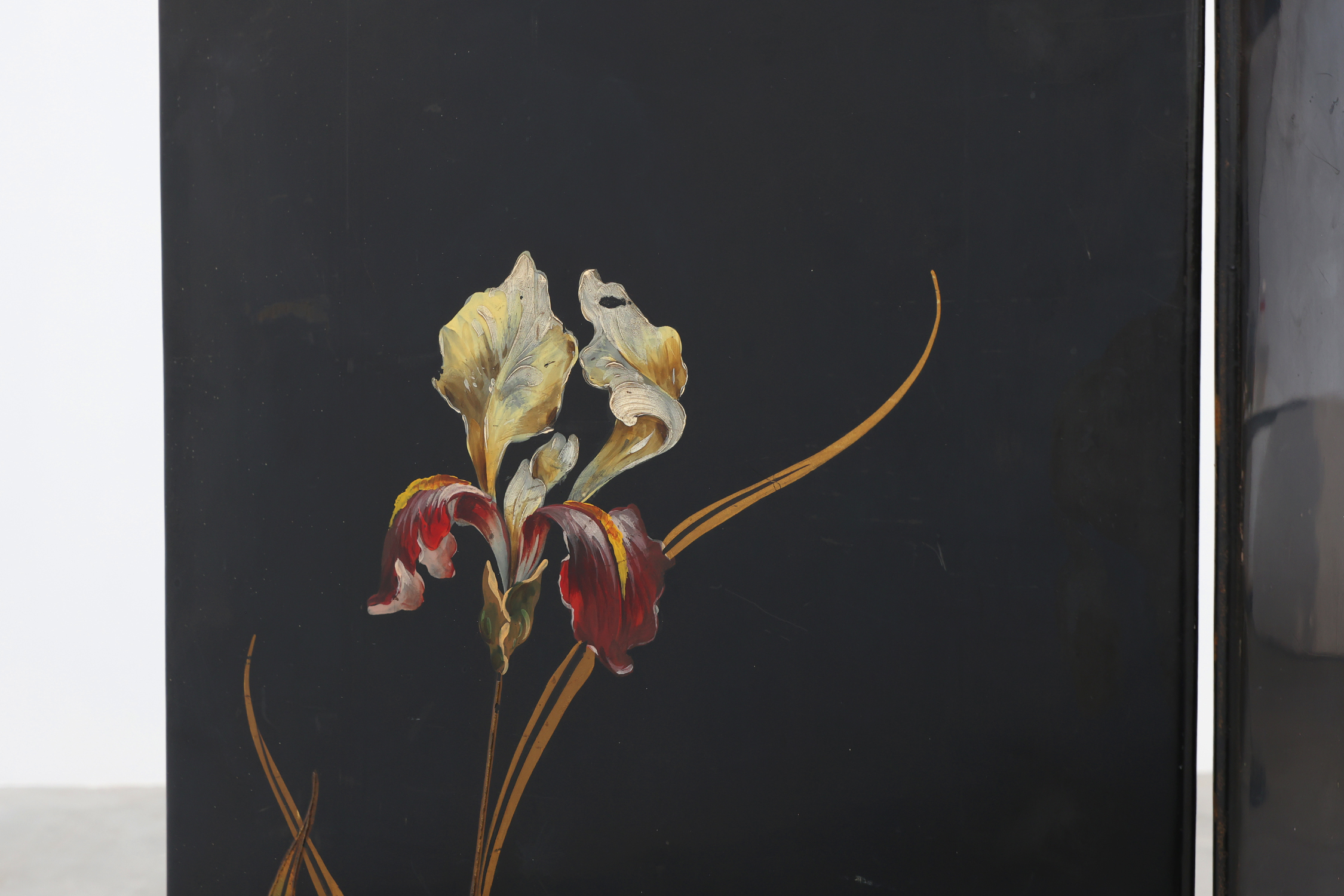 Art Nouveau Black Lacquered Two-Panel Screen with Hand-Painted Irises, France ca. 1910thumbnail
